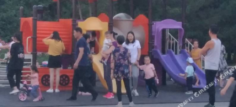 锡林郭勒盟萍姐儿客栈(杭盖路分店)图片