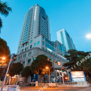 南宁南湖公园发展大厦雅斯特国际酒店