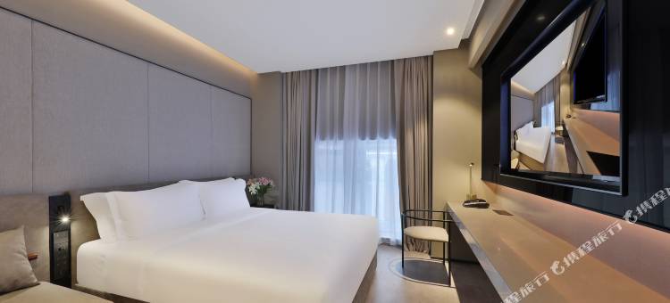 上海外滩金陵东路桔子水晶酒店图片