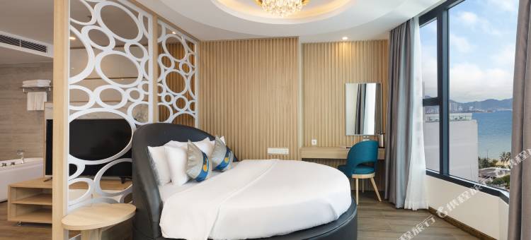 幸运太阳酒店(Lucky Sun Hotel Nha Trang Beach)图片