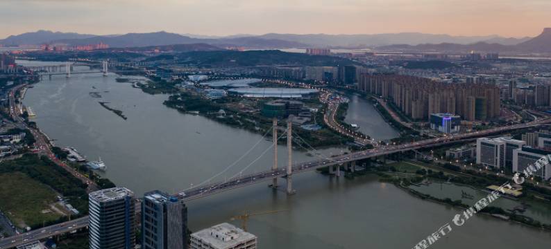 福州金融街万达鳌峰路亚朵酒店图片