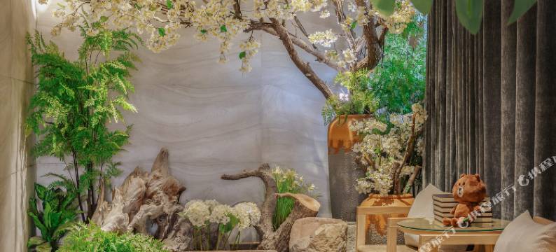 阜阳茉莉·月亮湾酒店(颍州里二里井夜市市中心店)图片