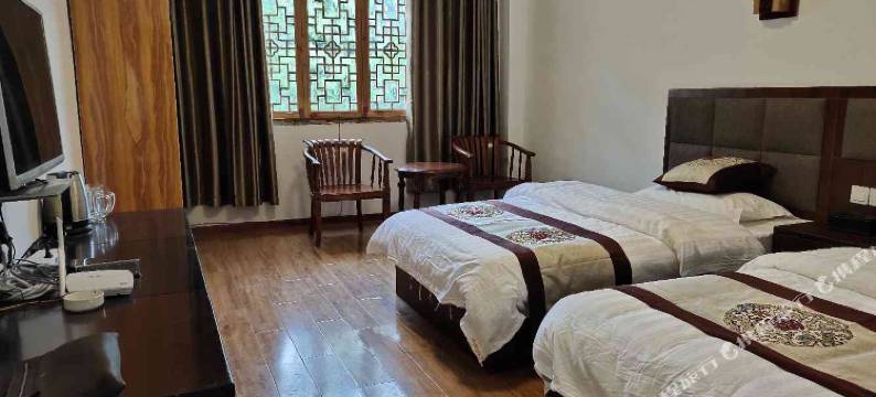 丹巴喀拉则锅庄图片