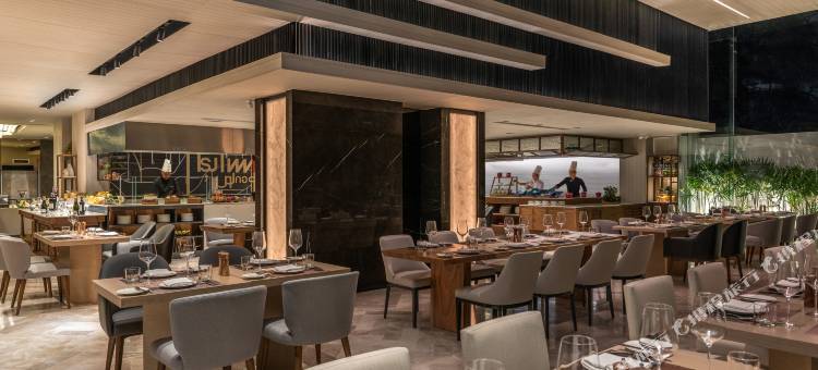 曼谷奔集路希尔顿逸林酒店(DoubleTree by Hilton Bangkok Ploenchit)图片