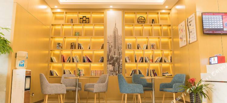 速8精选酒店(明珠广场国际会展中心店)图片