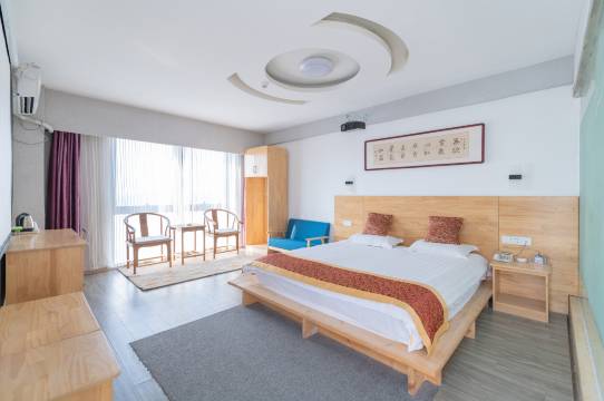 轻住·星月精选酒店(徐州月星环球港高铁站店)