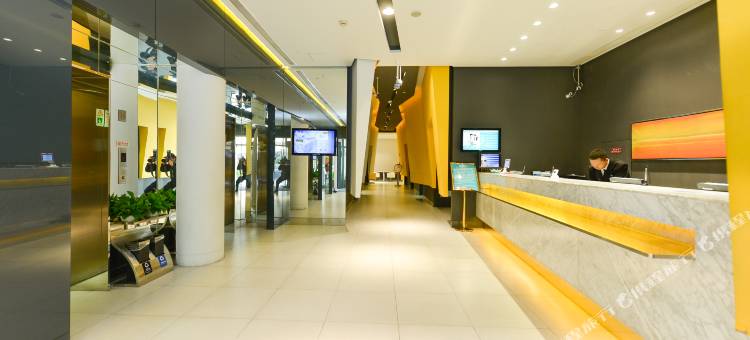 百时快捷酒店(上海人民广场淮海东路店)图片