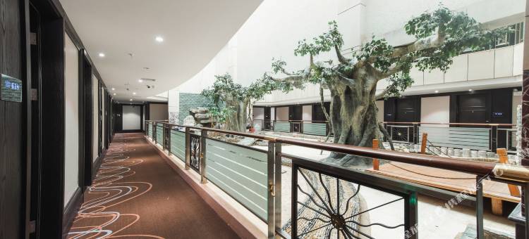 新江酒店(河源商汇大厦火车站店)图片