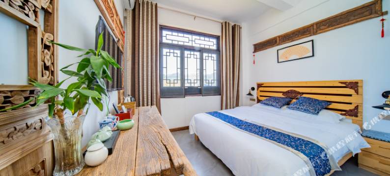 荔波陋木舍客栈图片