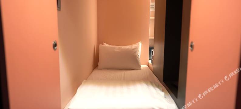 客宿站-空侧区域 吉隆坡国际机场二号航站楼(Capsule Transit KLIA2 Airside)图片