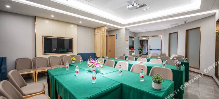 达州蓝格调智慧酒店(火车站罗浮广场店)图片
