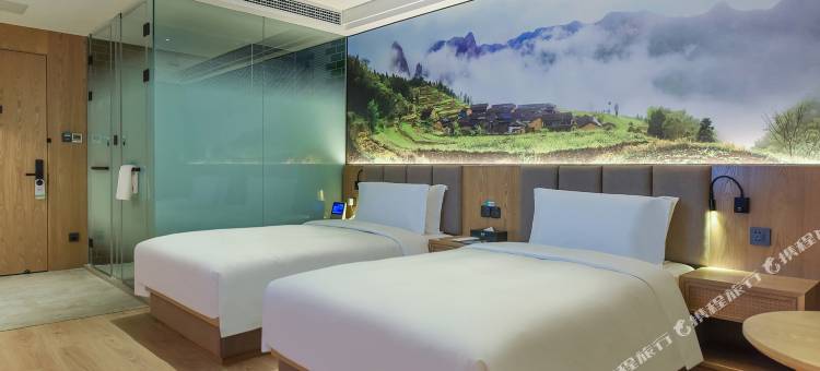 秋果酒店(重庆两江幸福广场光电园轻轨站店)图片