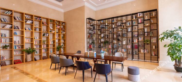 维也纳国际酒店(中山灯都古镇华艺广场店)图片