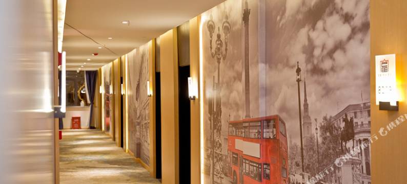 阜阳富嘉商务电竞酒店(二里井夜市店)图片