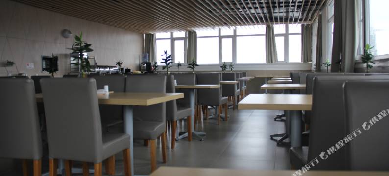 乐途商务宾馆(武汉天河机场店)图片