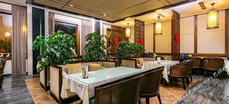 成都联登酒店(成都龙泉驿地铁站店)图片