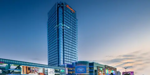 潮州財富中心希爾頓歡朋酒店