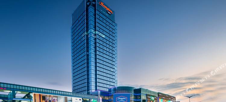 潮州财富中心希尔顿欢朋酒店图片