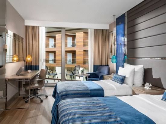 Crowne Plaza Florya Istanbul Hotel Reviews And Room Rates Trip Com