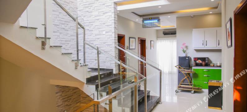 果园小屋酒店(Orchards Cottage Hotel)图片