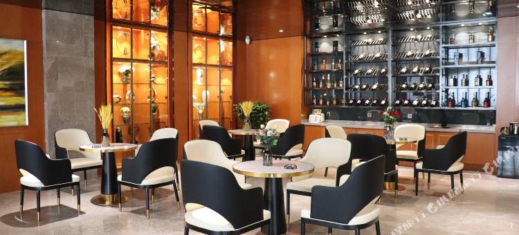 元谋泷淇·泷湖大酒店图片