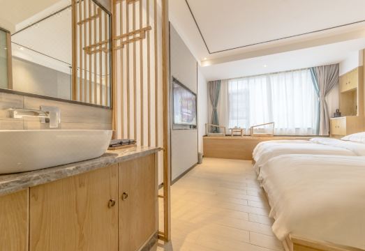 Manting · M Meishu Resort Hotel (Zhangjiajie National Forest Park Wulingyuan Branch)Hotel Overview