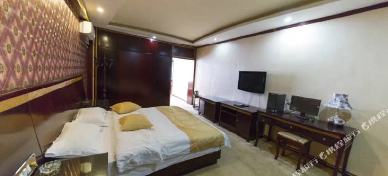 乡城藏乡田园大酒店图片