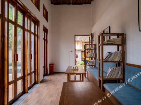 临海迎春里民宿