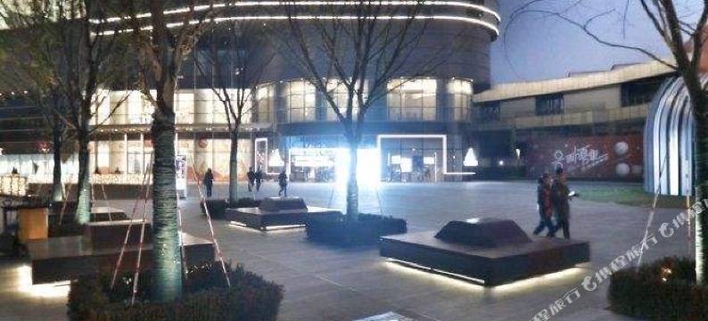 瑞思阁酒店(济南奥体中心万象城店)图片