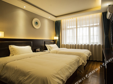 富锦逸商务酒店