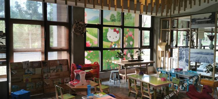 云隐·熙居酒店(安吉杭州凯蒂猫乐园店)图片