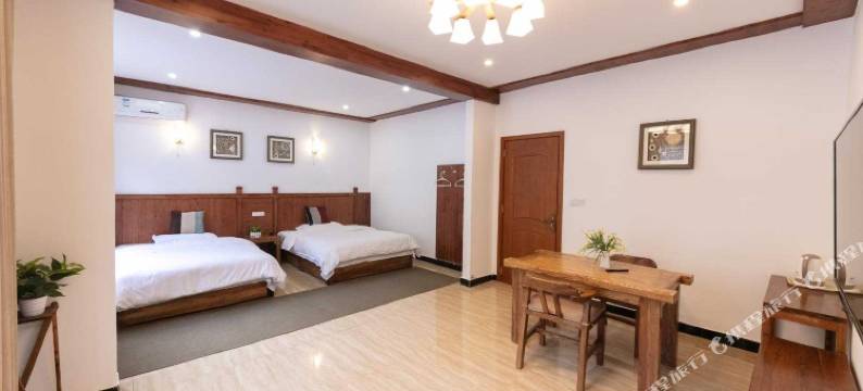 万仙山景香府民宿(郭亮村绝壁长廊店)图片