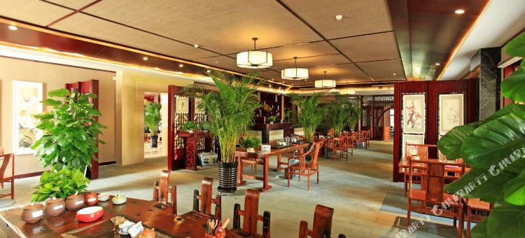 石河子君悦酒店(石河子火车站店)图片