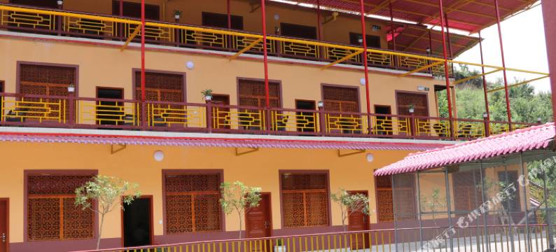 汉源秋收农场民宿图片