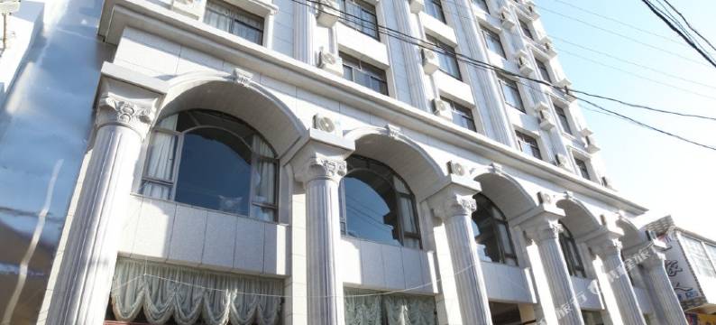 大理宏忠酒店图片