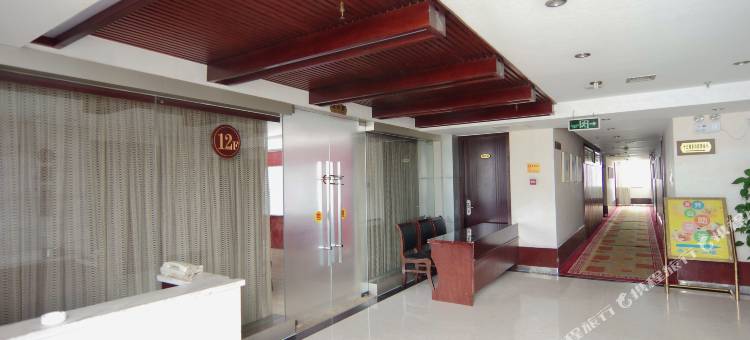 永凯大酒店(南宁明秀路地铁站店)图片