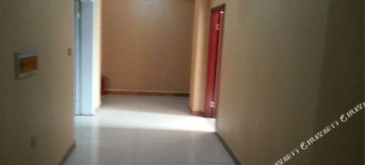 新津忠义商务酒店图片