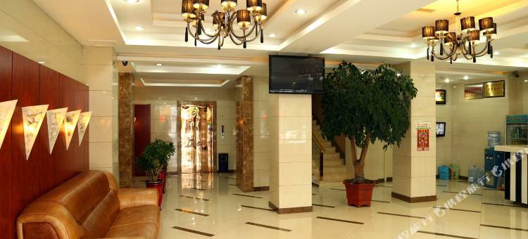 兴吉视界风尚酒店(长春上海路万达店)图片