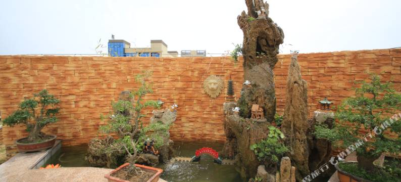 郧西昊锦假日宾馆图片