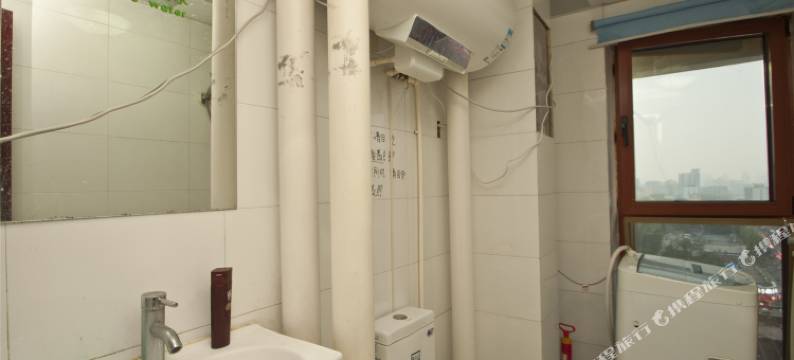 济南行走青年公寓图片