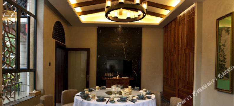 南宁回舍客栈(广西经贸学院青秀山店)图片