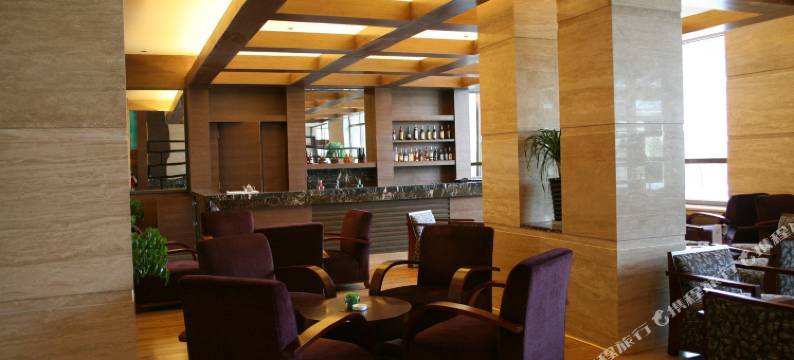 漠河峰悦之约酒店(松苑公园店)图片