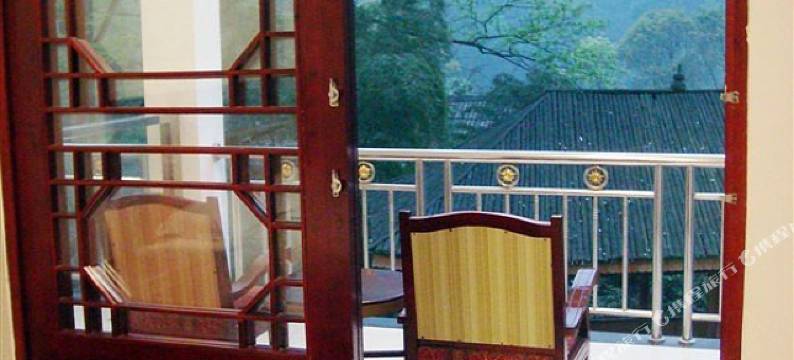 峨眉山碧水蓝天酒店图片