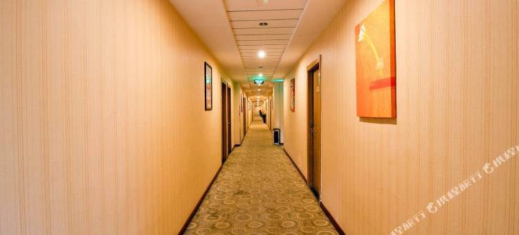 都市118连锁酒店(莲花路技师学院店)图片