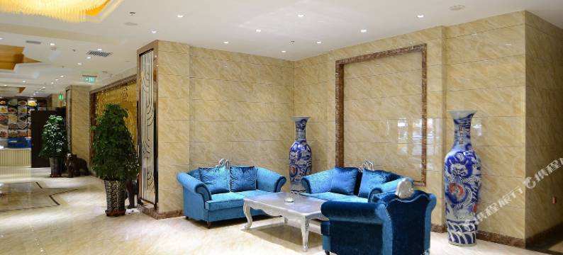 恒河春天假日酒店(中华巴洛克老道外文化区靖宇公园地铁站店)图片