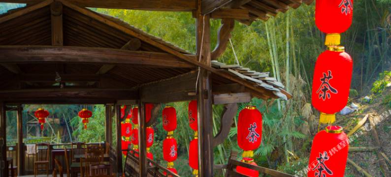 婺源竹伴溪语民宿图片