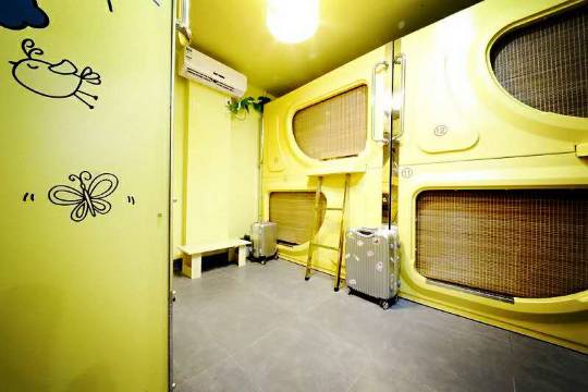 宁波微客太空舱青年旅舍