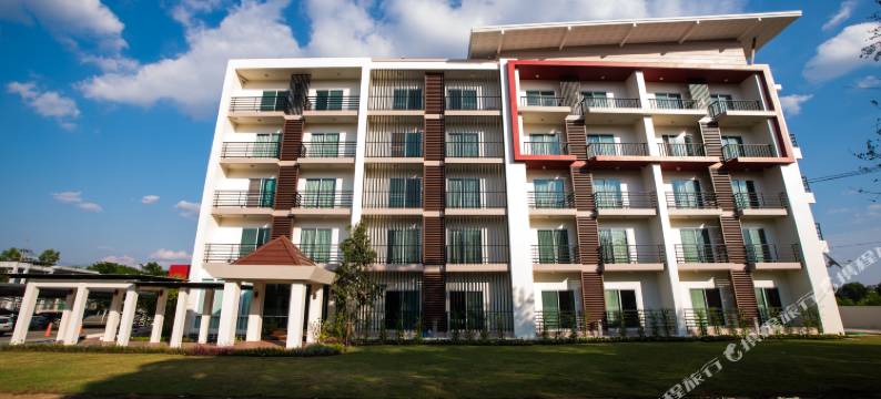 纳帕特拉酒店(Napatra Hotel)图片