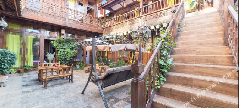 丽江束河古镇蜜语客栈图片