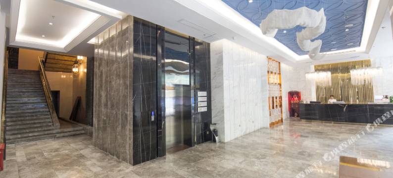 卡尔顿·东方银龙酒店(南宁广西大学新秀公园地铁站店)图片